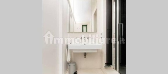 3-salle Appartement à Rome, Italy No. 36352 12