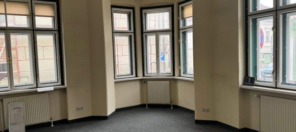 Apartamento de 11 habitaciónes en Neunkirchen, Austria No. 242218 7