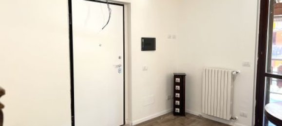 2 Schlafzimmer Wohnung in Crema, Italy, Nr. 94483 10