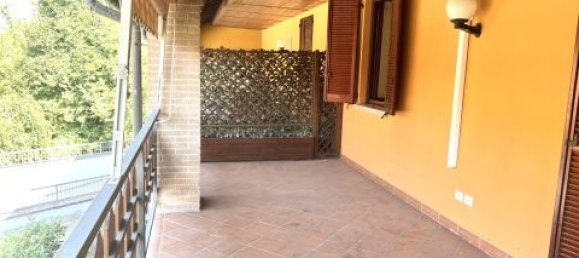 2 Schlafzimmer Wohnung in Crema, Italy, Nr. 94483 3