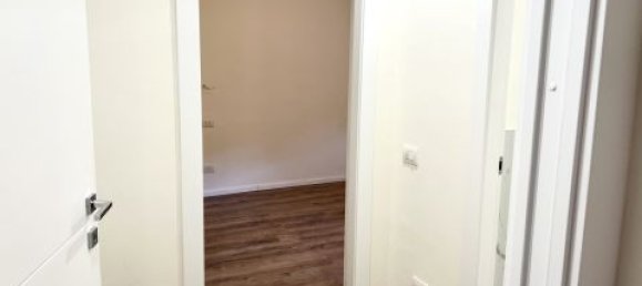 2 Schlafzimmer Wohnung in Crema, Italy, Nr. 94483 15