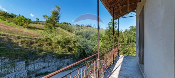 Дом с 8 комнатами в Остра Ветере, Италия № 7046 16