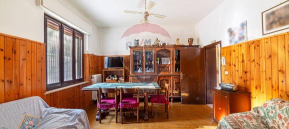 Дом с 8 комнатами в Остра Ветере, Италия № 7046 4