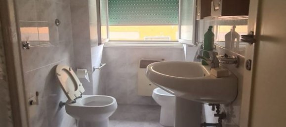 Квартира с 2 комнатами в Рим, Италия № 199332 14