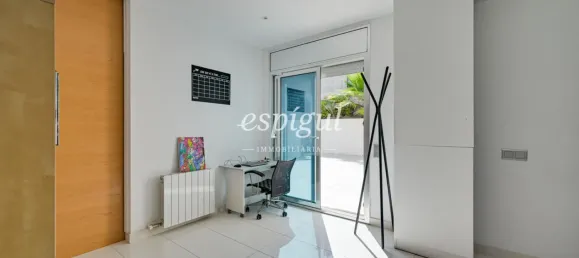 Дом с 5 спальнями в Барселона, Испания № 165848 30