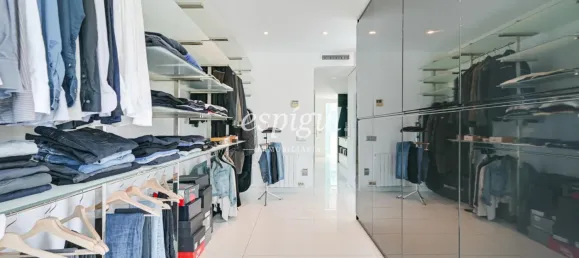 Дом с 5 спальнями в Барселона, Испания № 165848 39