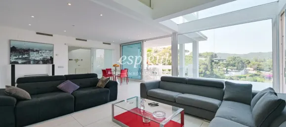 Дом с 5 спальнями в Барселона, Испания № 165848 10