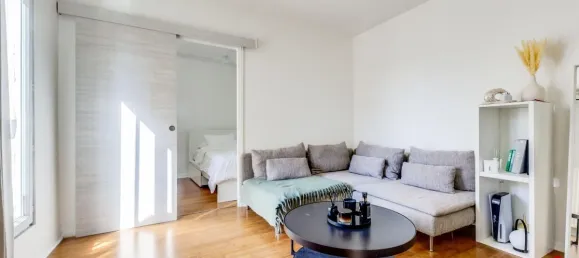 1 bedroom Apartment in Bagnolet, France No. 349318 2