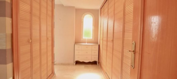 7 bedrooms Villa in Marbella, Spain No. 147979 50