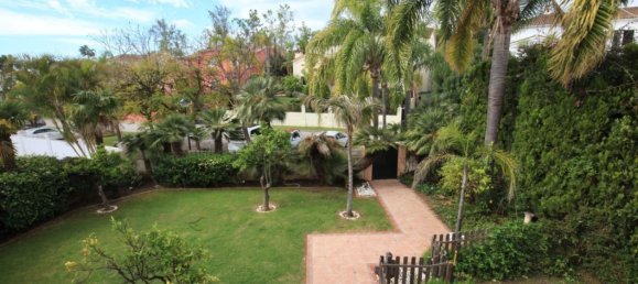 7 bedrooms Villa in Marbella, Spain No. 147979 16