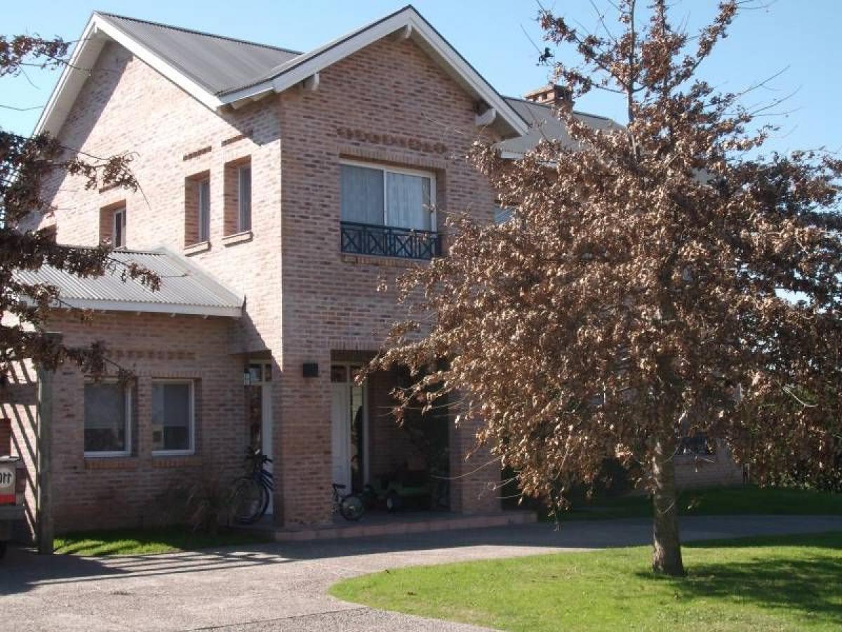 4 غرف نوم منزل في Pilar, Argentina رقم 79679