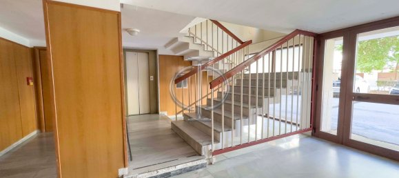 4 rooms Apartment in Bari, Italy No. 30100 9