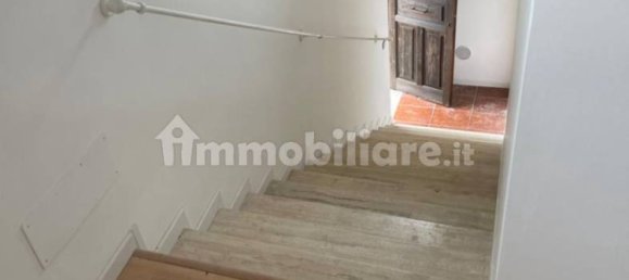 Квартира с 3 спальнями в Формелло, Италия № 137104 2