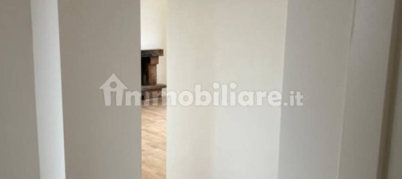 Квартира с 3 спальнями в Формелло, Италия № 137104 19