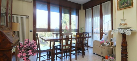 3 rooms Apartment in Rho, Italy No. 12812 2