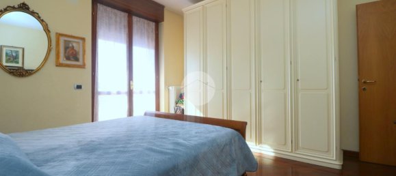 3 rooms Apartment in Rho, Italy No. 12812 29