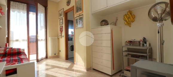 3 rooms Apartment in Rho, Italy No. 12812 5