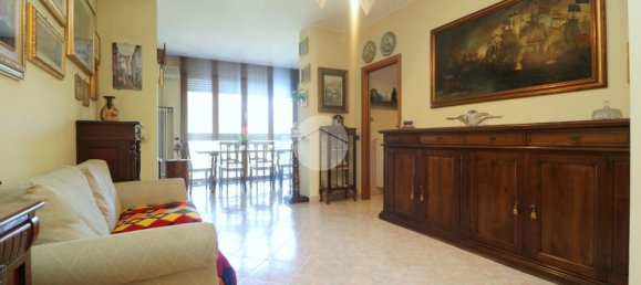 3 rooms Apartment in Rho, Italy No. 12812 15