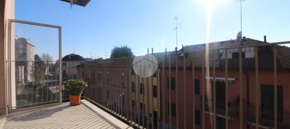 3 rooms Apartment in Rho, Italy No. 12812 7