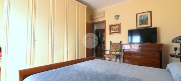 3 rooms Apartment in Rho, Italy No. 12812 20