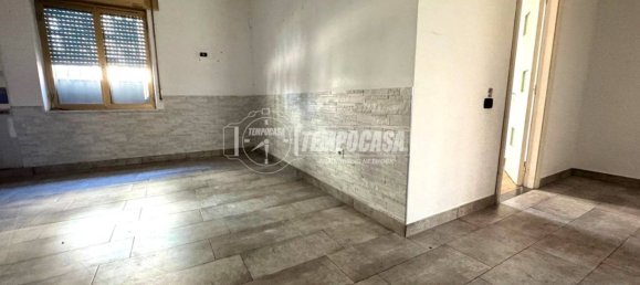Apartamento de 3 dormitorios en Naples, Italy No. 344999 8