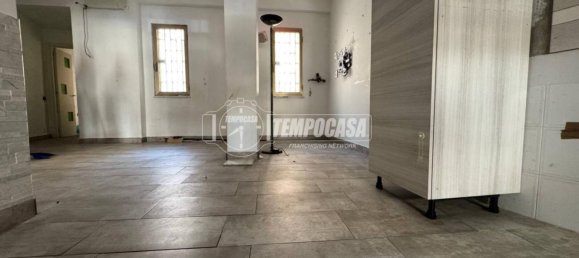 Apartamento de 3 dormitorios en Naples, Italy No. 344999 10