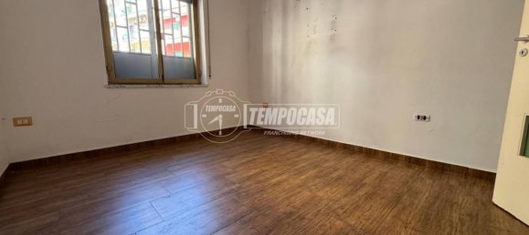 Apartamento de 3 dormitorios en Naples, Italy No. 344999 18