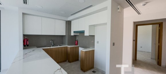 4 bedrooms Townhouse in Dubai Land, UAE No. 28837 4