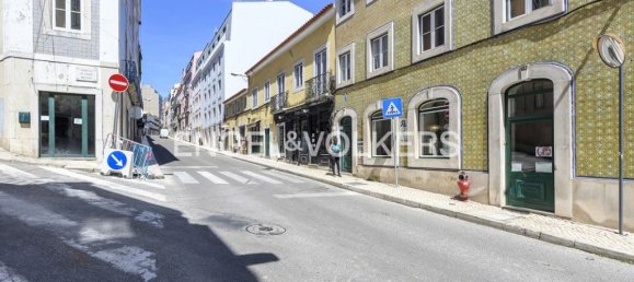 39m² Commercial property in Lisbon, Portugal No. 13498 11