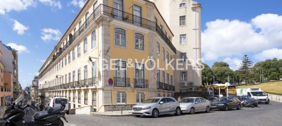 39m² Commercial property in Lisbon, Portugal No. 13498 17