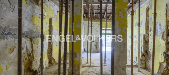 39m² Commercial property in Lisbon, Portugal No. 13498 6