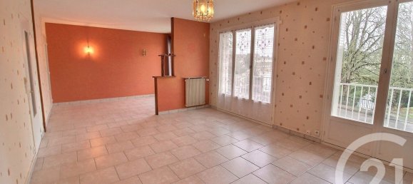 3 chambres Appartement à Vendôme, France No. 45202 3