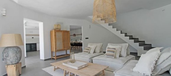 Casa de 4 dormitorios en Moraira, Spain No. 177223 16