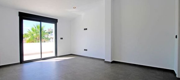 Casa de 4 dormitorios en Moraira, Spain No. 177223 23