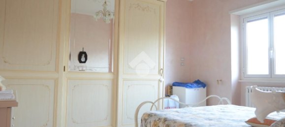 2 chambres Appartement à Tivoli, Italy No. 381020 4