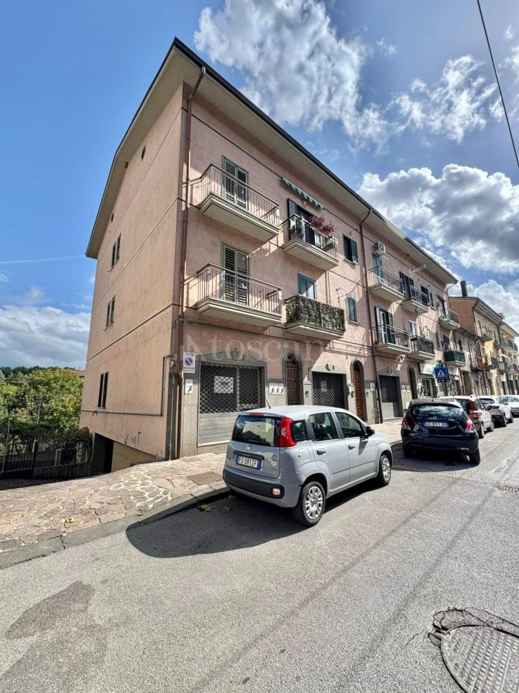 10 rooms Duplex in Avellino, Italy No. 324968