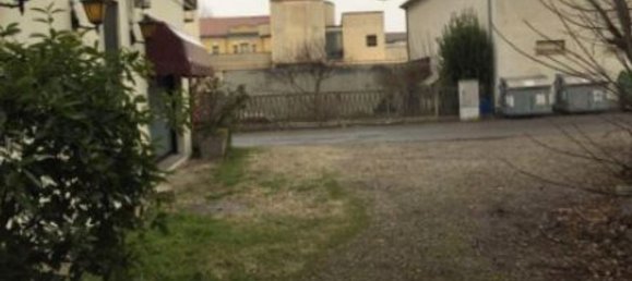 3 rooms Apartment in Lungavilla, Italy No. 181351 21