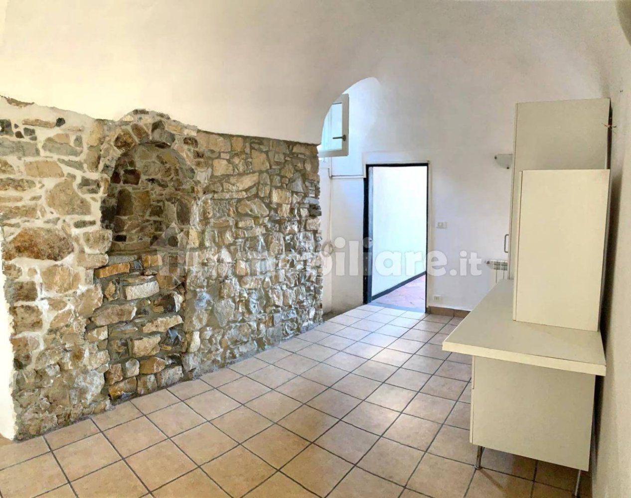 2 Schlafzimmer Haus in Pontedassio, Italy, Nr. 95067