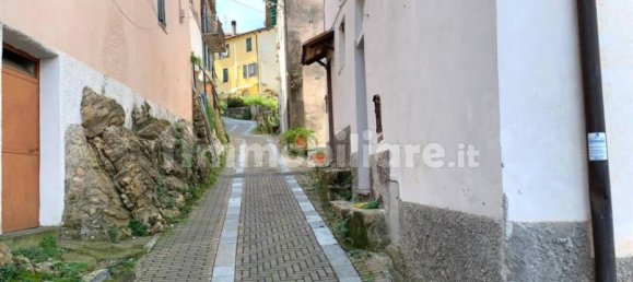 2 Schlafzimmer Haus in Pontedassio, Italy, Nr. 95067 23