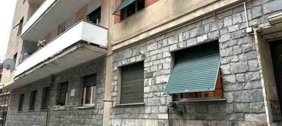 4 Schlafzimmer Wohnung in Genoa, Italy, Nr. 339986 24