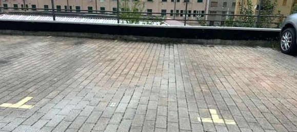 4 Schlafzimmer Wohnung in Genoa, Italy, Nr. 339986 22