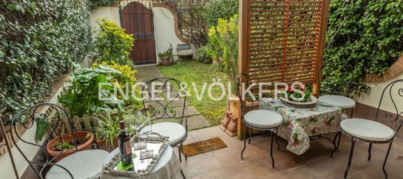 Дом с 2 комнатами в Рим, Италия № 132399 6