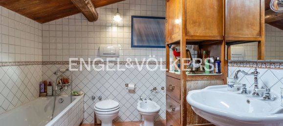 Дом с 2 комнатами в Рим, Италия № 132399 20