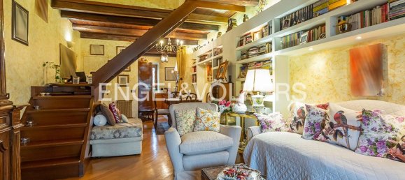 Дом с 2 комнатами в Рим, Италия № 132399 12