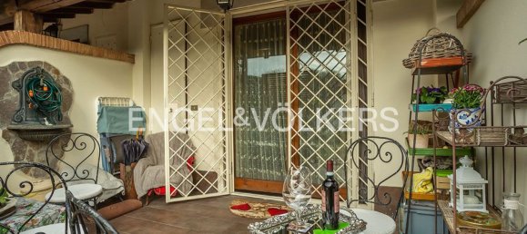 Дом с 2 комнатами в Рим, Италия № 132399 9