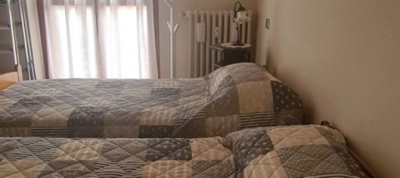 4-salle Appartement à Asti, Italy No. 170723 11