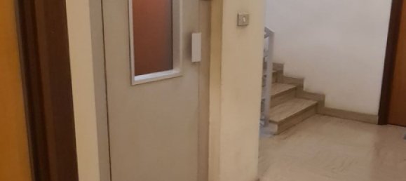 4-salle Appartement à Asti, Italy No. 170723 3