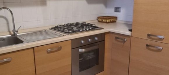 4-salle Appartement à Asti, Italy No. 170723 9