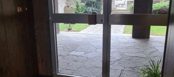 4-salle Appartement à Asti, Italy No. 170723 17