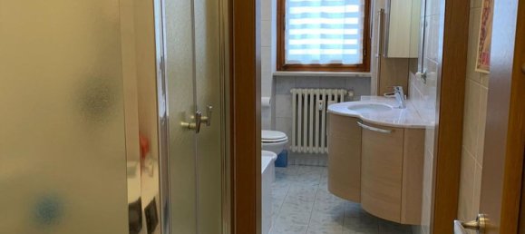 4-salle Appartement à Asti, Italy No. 170723 44